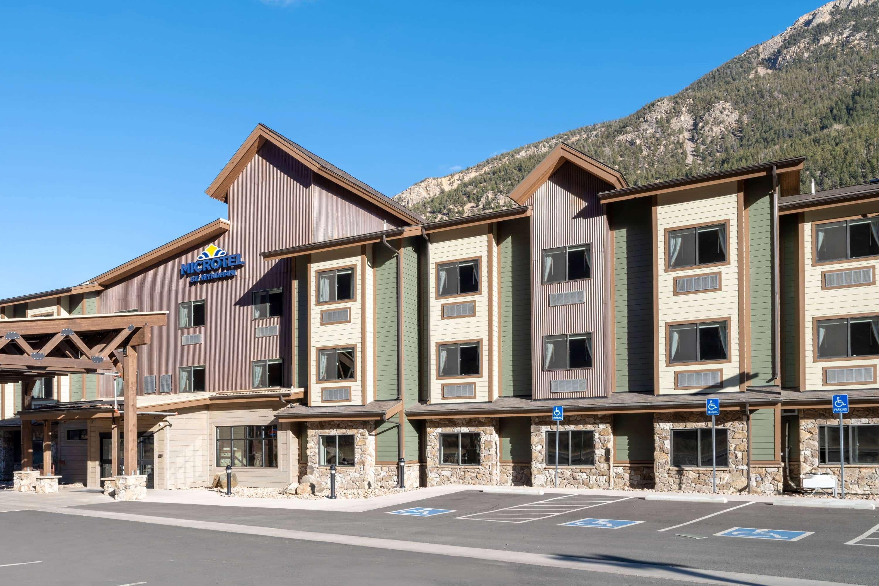 Microtel Inn & Suites By Wyndham Georgetown Lake Exterior photo